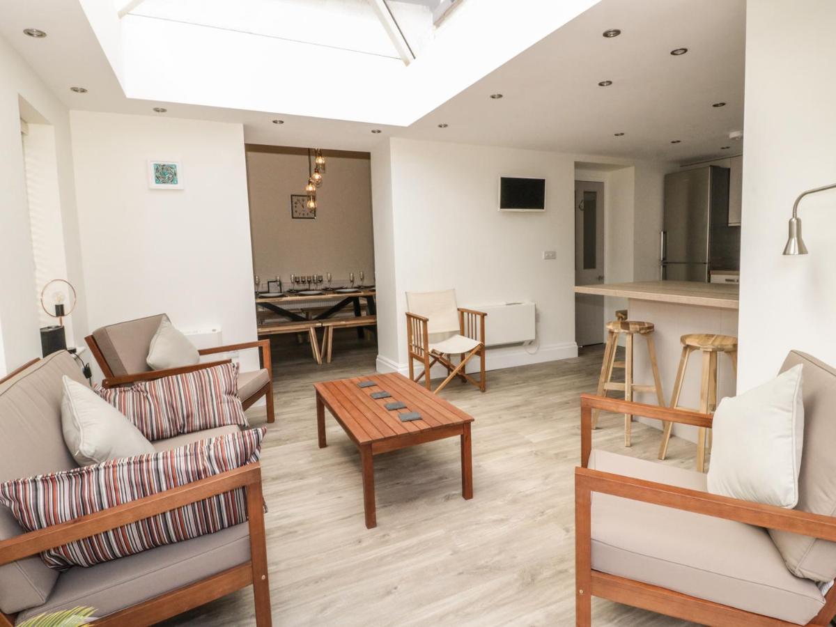 Charnwood Villa Llandudno Bagian luar foto
